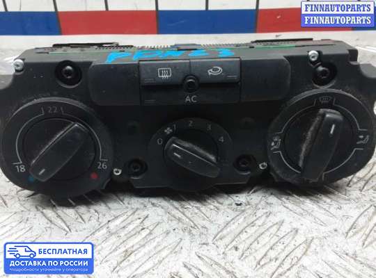 Блок управления печкой на Volkswagen Golf V (1K)