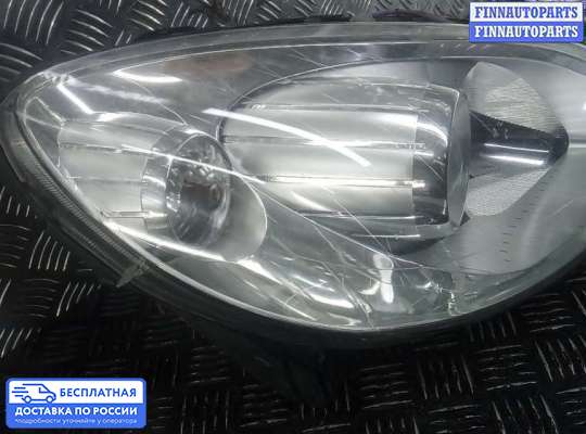 Фара передняя на Mercedes-Benz B (W245)