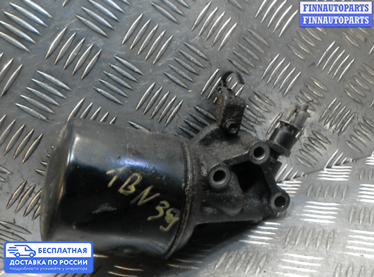 Корпус масляного фильтра на Toyota Avensis II (T250)