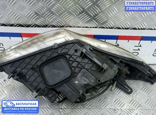 Фара передняя на Renault Megane III