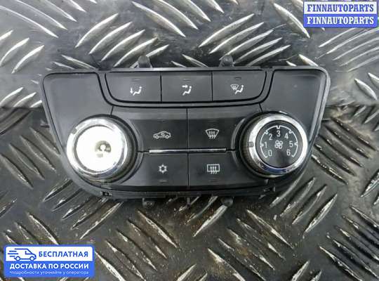 Блок управления печкой на Opel Zafira C
