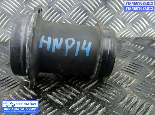 Датчик расхода воздуха (ДМРВ) на Volkswagen Touareg I (7L)