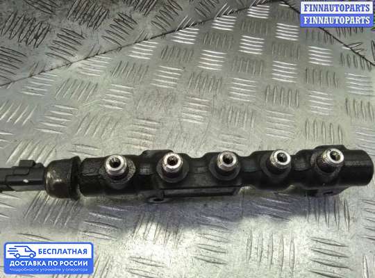 Рампа (рейка) топливная на Peugeot 308 I (T7)