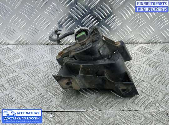 Фара противотуманная (ПТФ) на Nissan Tino V10