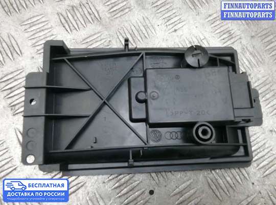 Резистор (сопротивление) отопителя на Volkswagen Golf IV (1J)