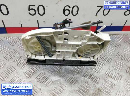 Блок управления печкой на Volkswagen Jetta IV (USA)