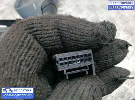 Зеркало боковое на Volkswagen Touran I (1T)