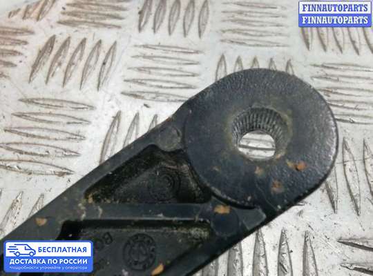 Поводок дворника на Volkswagen Golf V (1K)