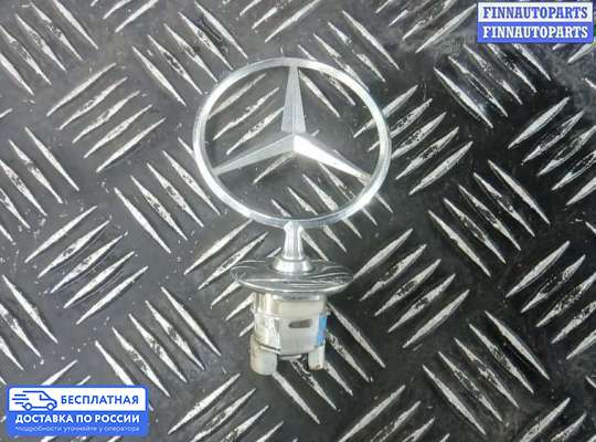 Эмблема (значок) на Mercedes-Benz C (W204)