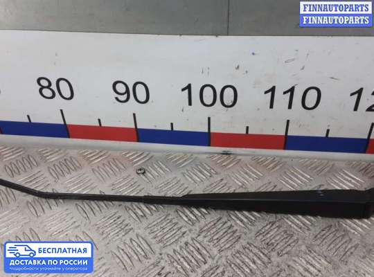 Поводок дворника на Dodge Caliber