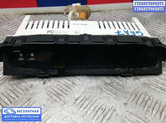 Дисплей бортового компьютера на Toyota Land Cruiser Prado 120