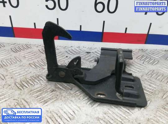 Замок капота на Volkswagen Touareg I (7L)