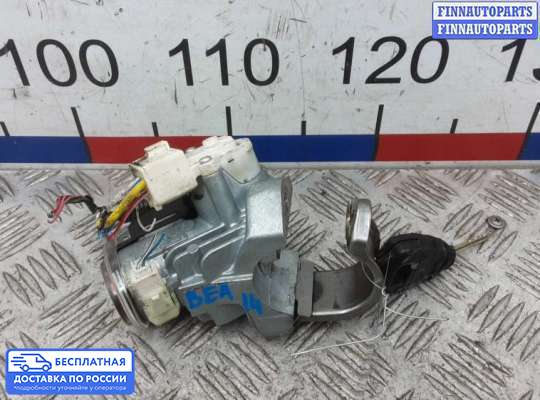 Замок зажигания с ключом на Toyota RAV4 III (XA30)