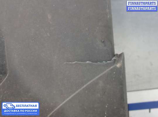 Крышка ДВС (декоративная) на Mercedes-Benz E (W212)