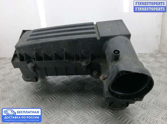 Корпус воздушного фильтра на Volkswagen Scirocco III (137)