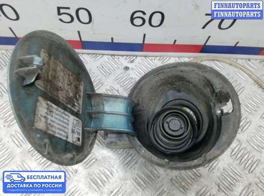 Лючок бензобака на Volkswagen Passat B5 (3B)