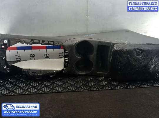 Подлокотник на Nissan Qashqai II (J11)