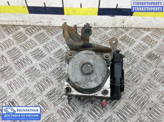 Блок ABS на Toyota Auris I (E150)