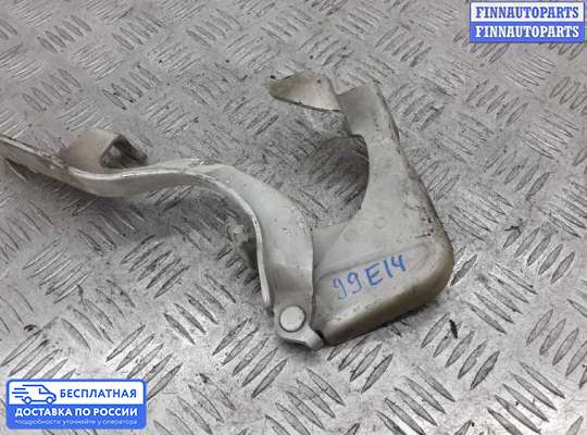 Петля капота на Chevrolet Captiva