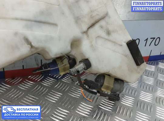 Бачок омывателя на Nissan Qashqai I (J10)