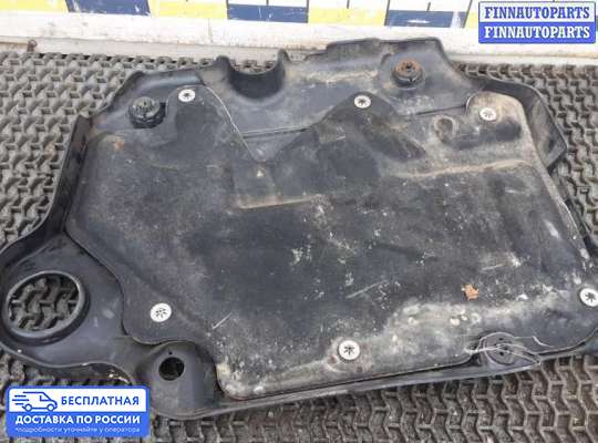 Крышка ДВС (декоративная) на Honda CR-V III (RE)