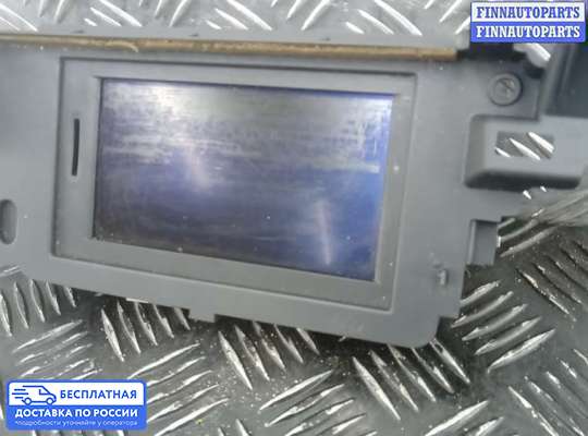 Дисплей бортового компьютера на Renault Laguna III