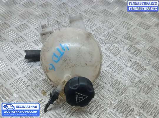 Бачок расширительный на Peugeot 2008