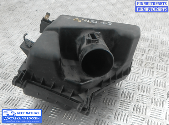 Корпус воздушного фильтра на Toyota Avensis III (T270)