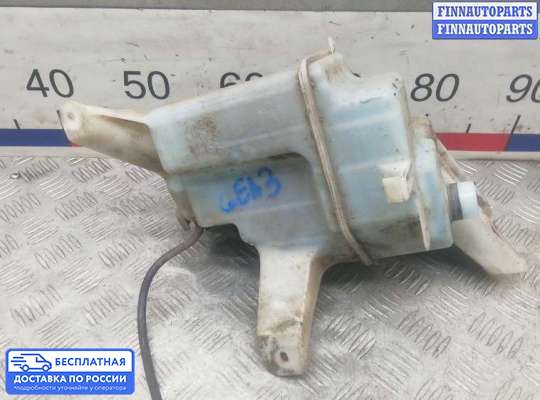 Бачок омывателя на Toyota RAV4 III (XA30)