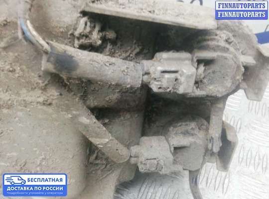 Бачок омывателя на Toyota RAV4 III (XA30)