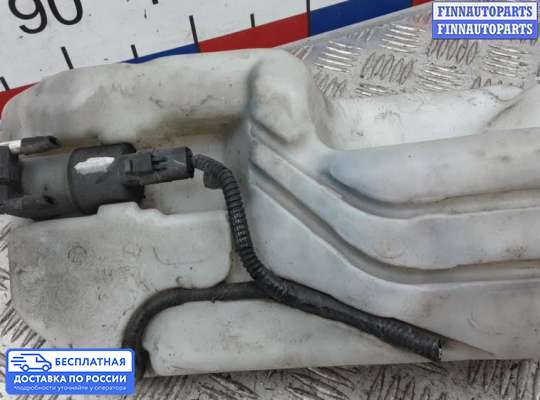 Бачок омывателя на Nissan Qashqai I (J10)