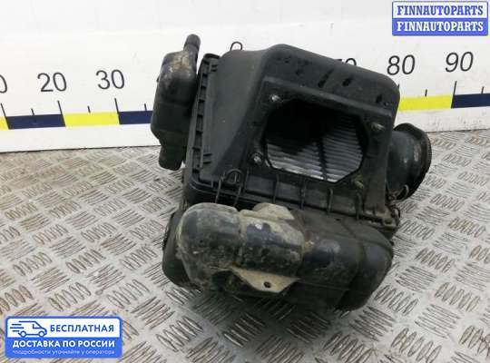 Корпус воздушного фильтра на Mitsubishi Pajero II