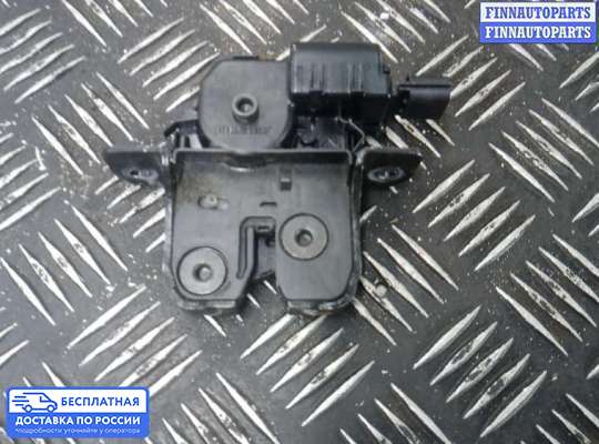 Замок багажника на Renault Megane III