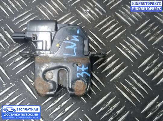 Замок багажника на Renault Megane III