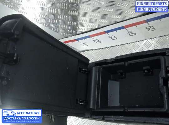 Подлокотник на Nissan Qashqai II (J11)