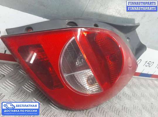 Фонарь задний на Renault Clio III