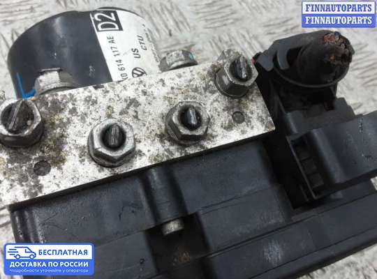 Блок ABS на Volkswagen Jetta V (1K)