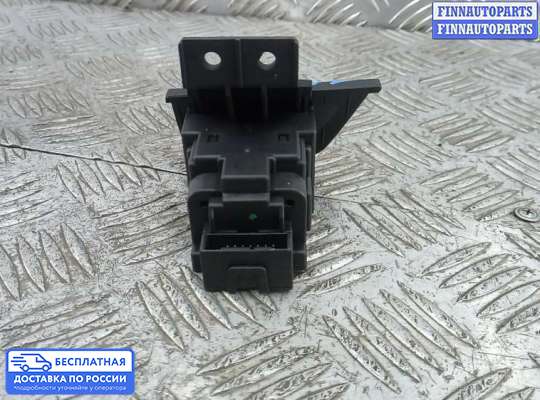 Замок зажигания с ключом на BMW 1 (E81/E82/E87)