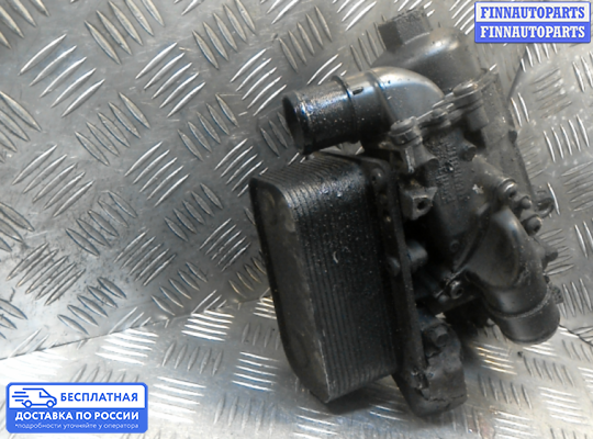 Корпус масляного фильтра на Renault Laguna III