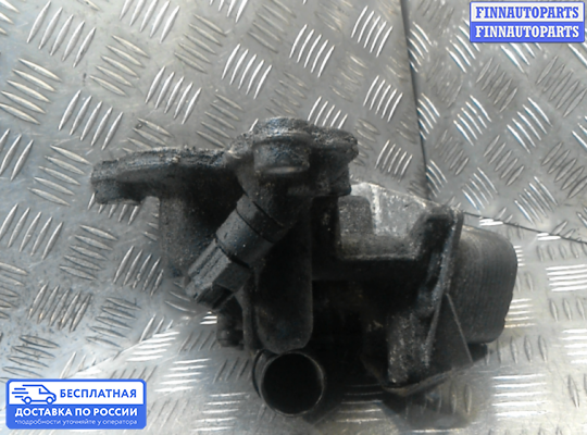 Корпус масляного фильтра на Renault Laguna III