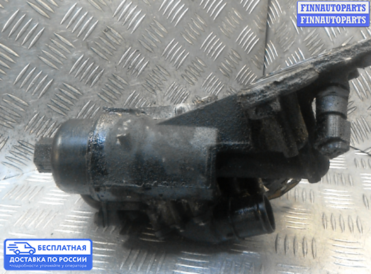 Корпус масляного фильтра на Renault Laguna III