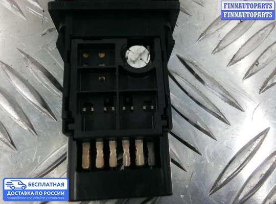 Кнопка аварийной остановки на Toyota Avensis II (T250)