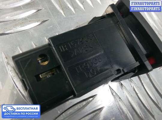 Кнопка аварийной остановки на Toyota Avensis II (T250)