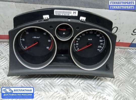 Щиток приборов на Opel Zafira B