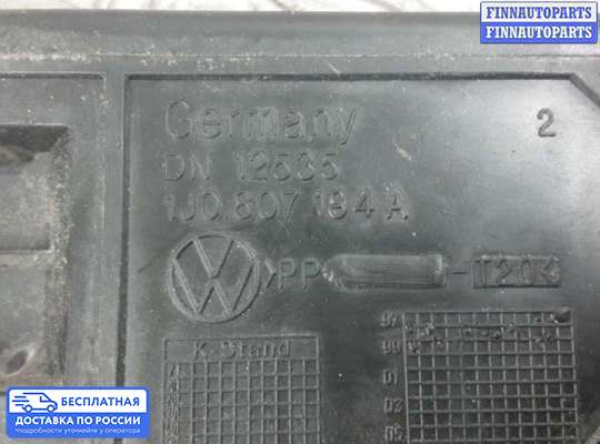 Кронштейн бампера на Volkswagen Golf IV (1J)