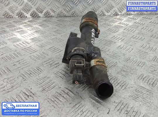 Корпус термостата на Renault Duster