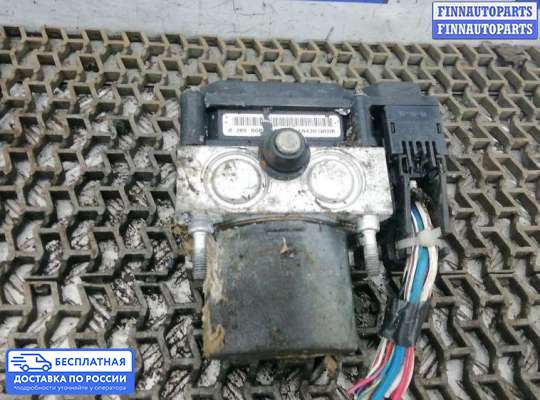 Блок ABS на Toyota Avensis II (T250)
