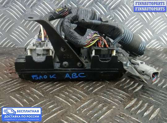 Блок ABS на Lexus GS III (S190)