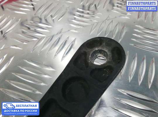 Поводок дворника на Volkswagen Golf IV (1J)