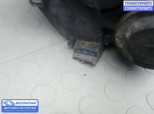 Фара передняя на Volkswagen Passat B7 (36)